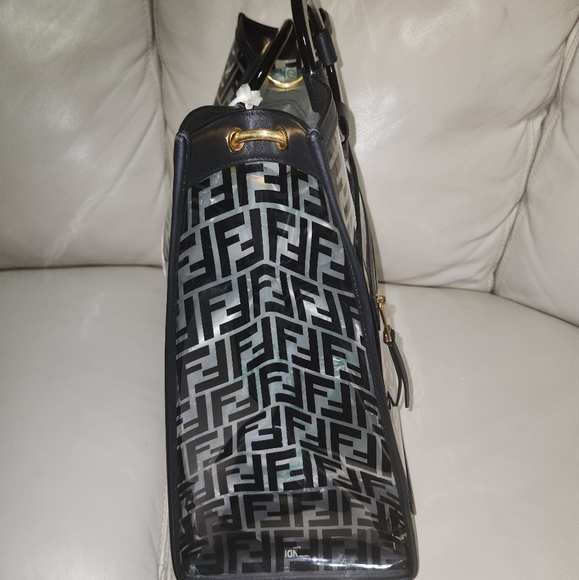 Fendi Large Runaway Tote - Picture 10 of 11